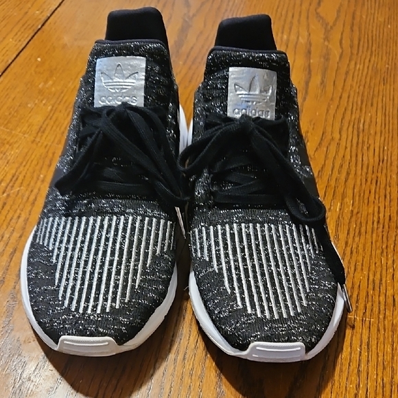 adidas Shoes - Adidas Swift Run Sneakers